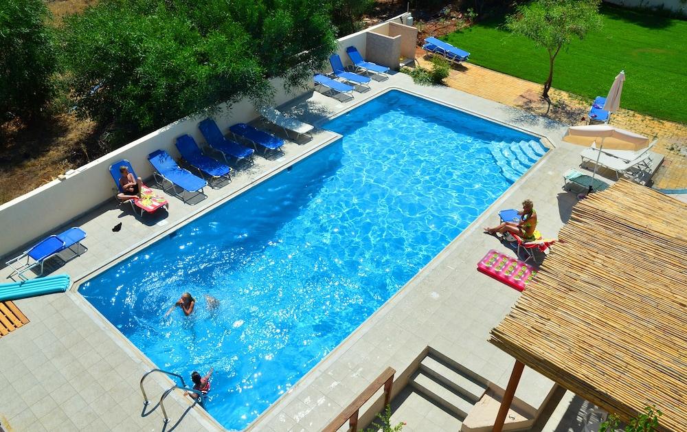 Eleonora Αnissaras Hotel Hersonissos  Eksteriør billede