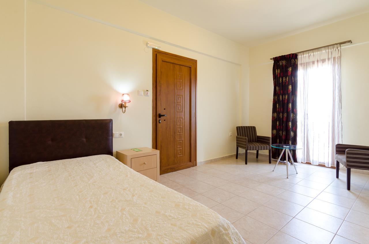 Eleonora Αnissaras Hotel Hersonissos  Eksteriør billede